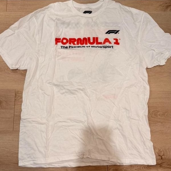 Formula 1 Speed With No Limits White Graphic T-Shirt