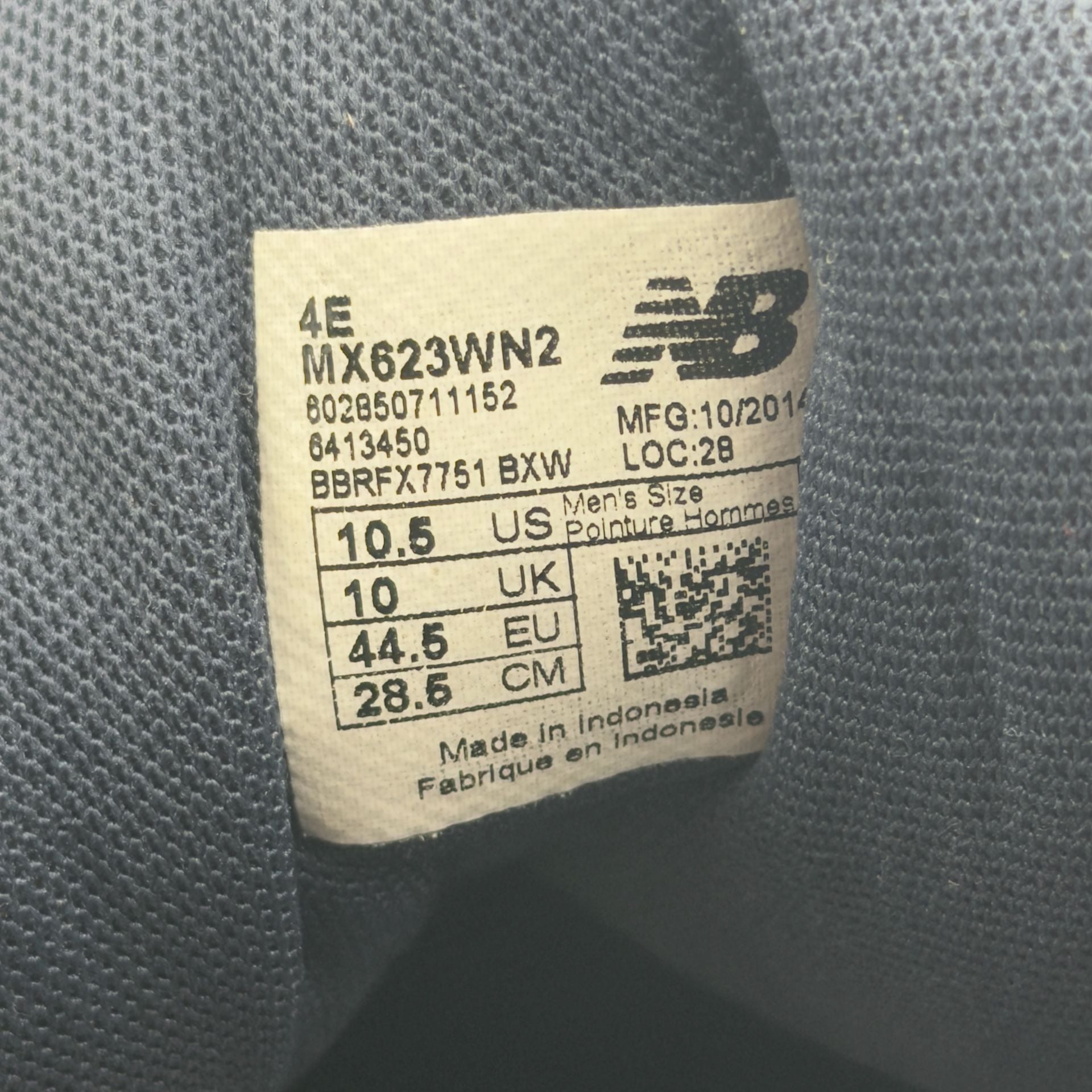 New Balance Men's MX623v2 White and Navy Casual Comfort Walking Shoe 8
