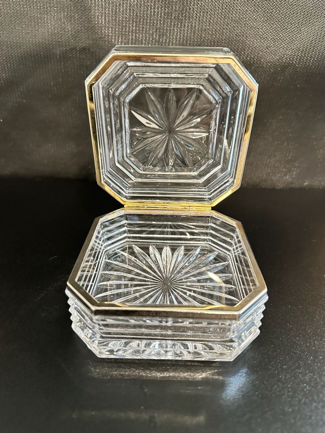 Pre owned Hofbauer Crystal Trinket Box with Frosted Bird Made in Germany 1