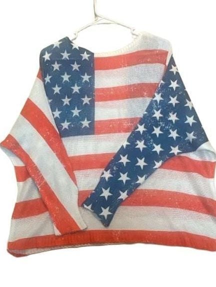 USA Off Shoulder Flag Sweater 2