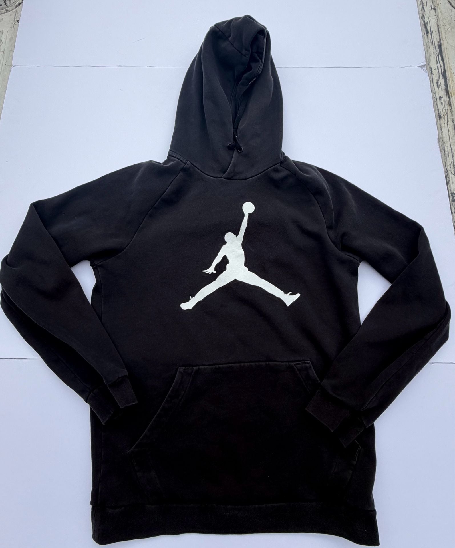 Jordan Jumpman Essentials Standard Fit Black White Hoodie Size Small 2
