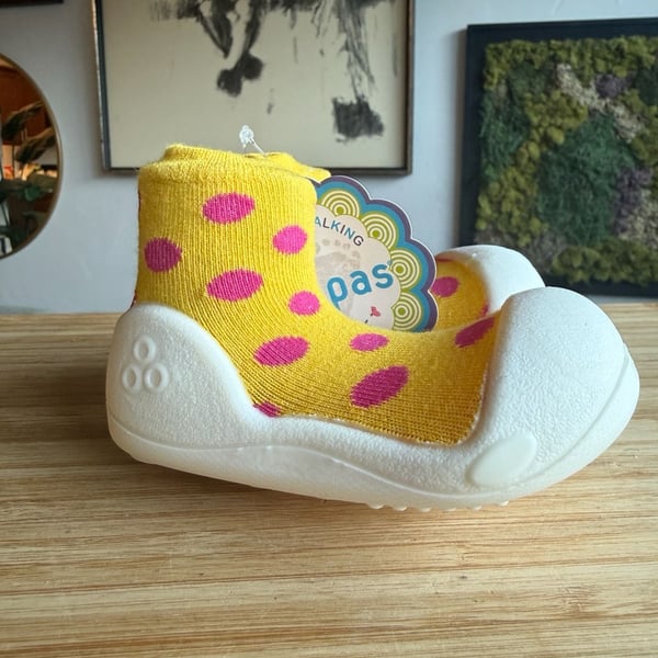 Attipas Polka Dot Yellow Baby First Walker Shoes Size X-Large