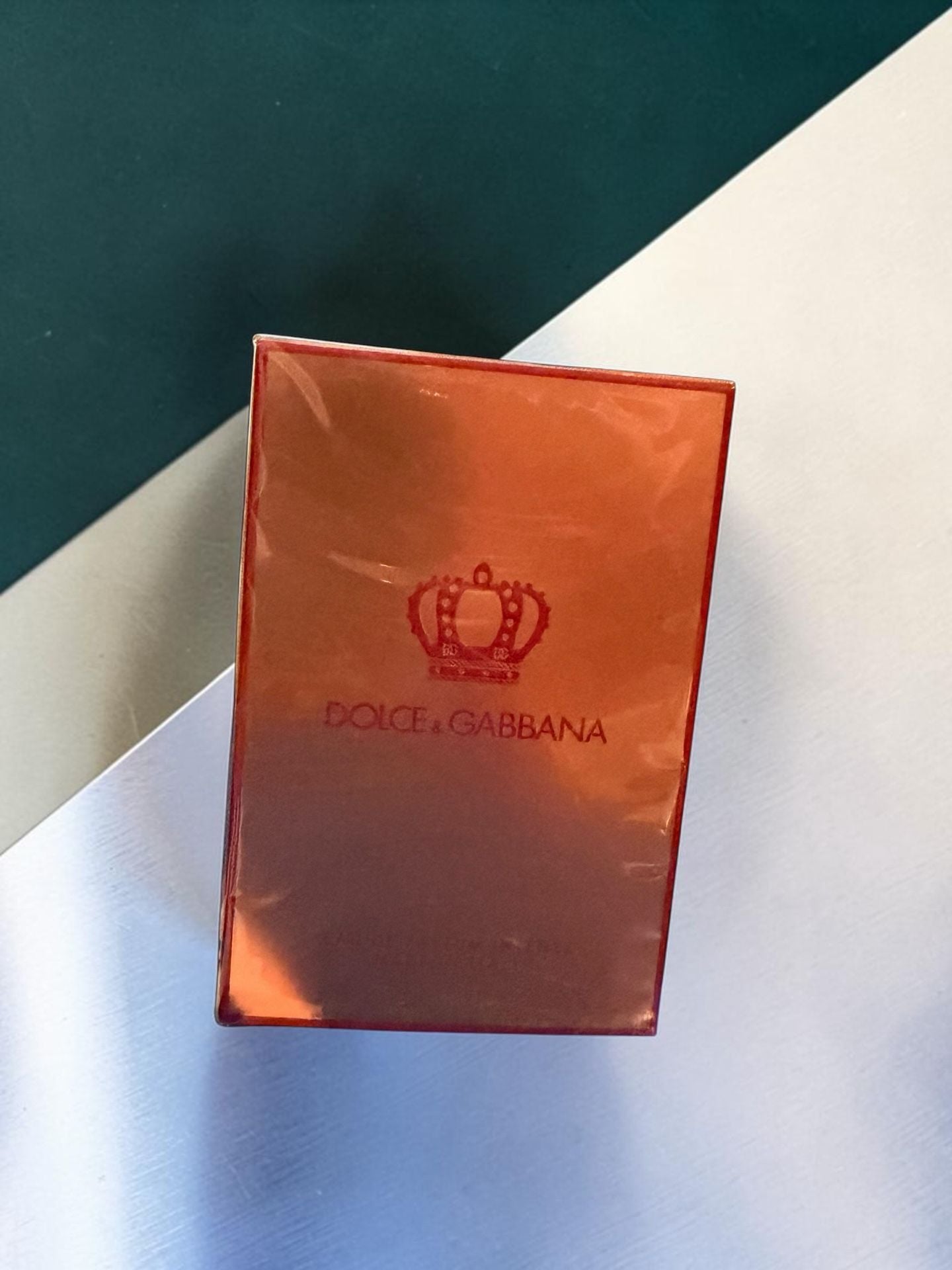 Dolce & Gabbana Q Eau de Parfum Intense Dark Cherry Amber Heliotrope 1