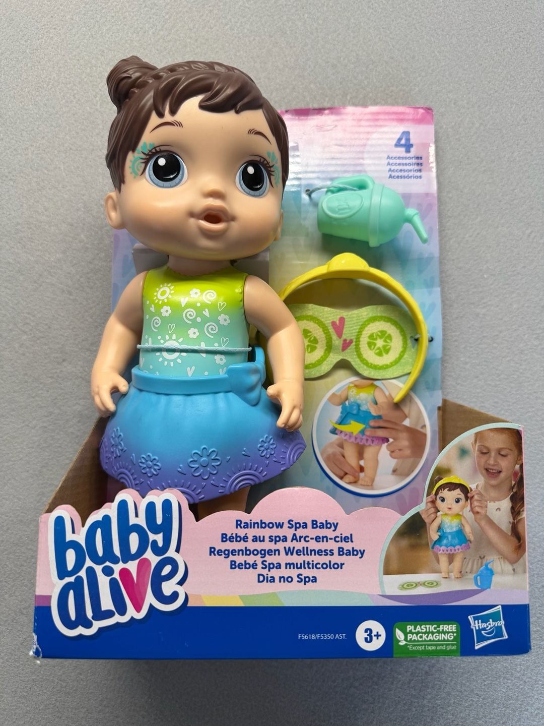 Baby Alive Rainbow Spa Baby Doll with Brown Hair and 4 Accessories 1