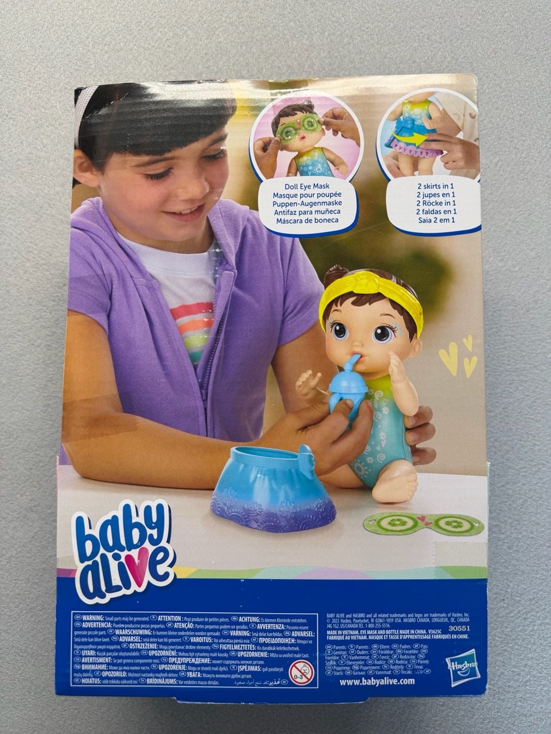 Baby Alive Rainbow Spa Baby Doll with Brown Hair and 4 Accessories 6