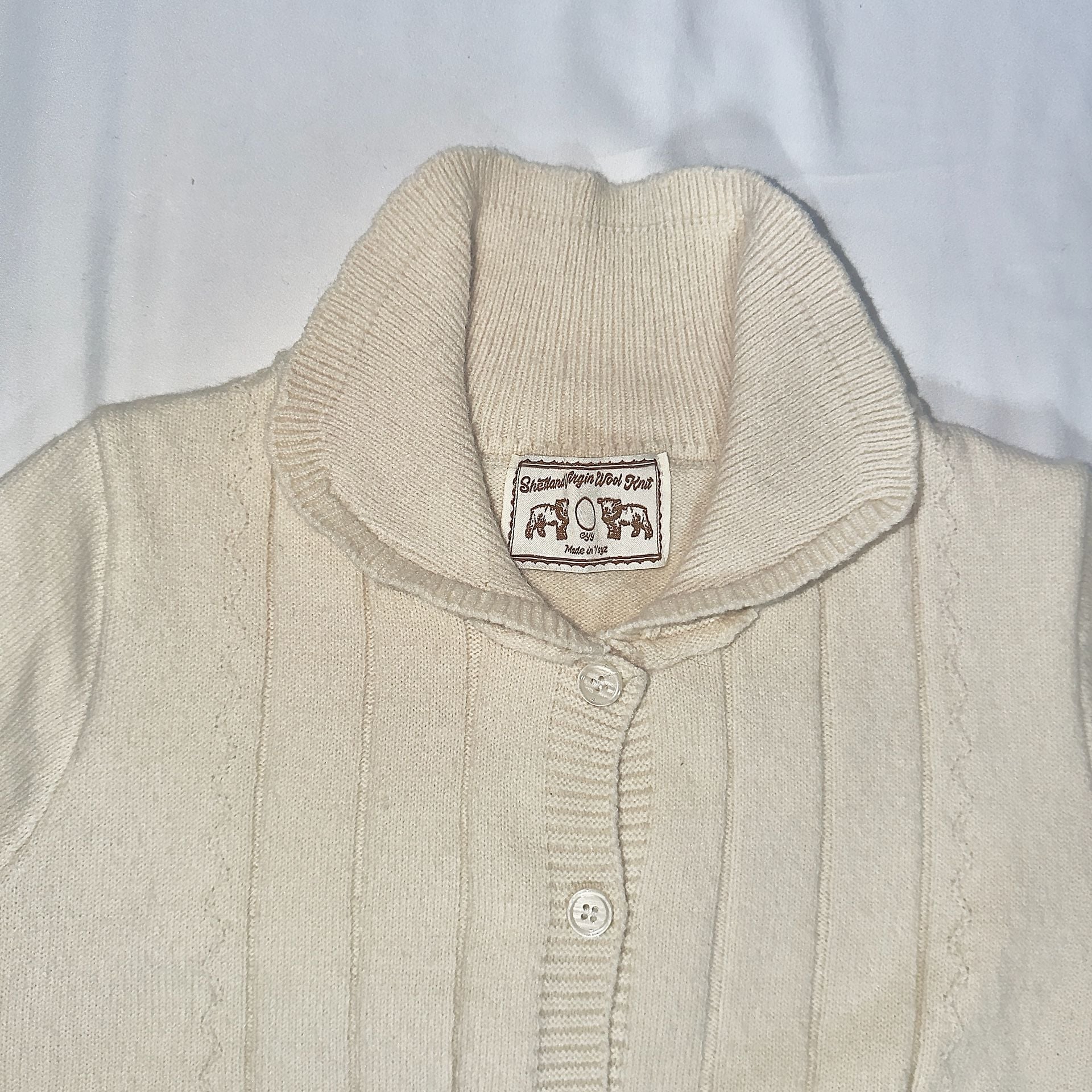Shetland Virgin Wool Knit Button-Up Cardigan Sweater Cream White Ruffle Cuffs 3