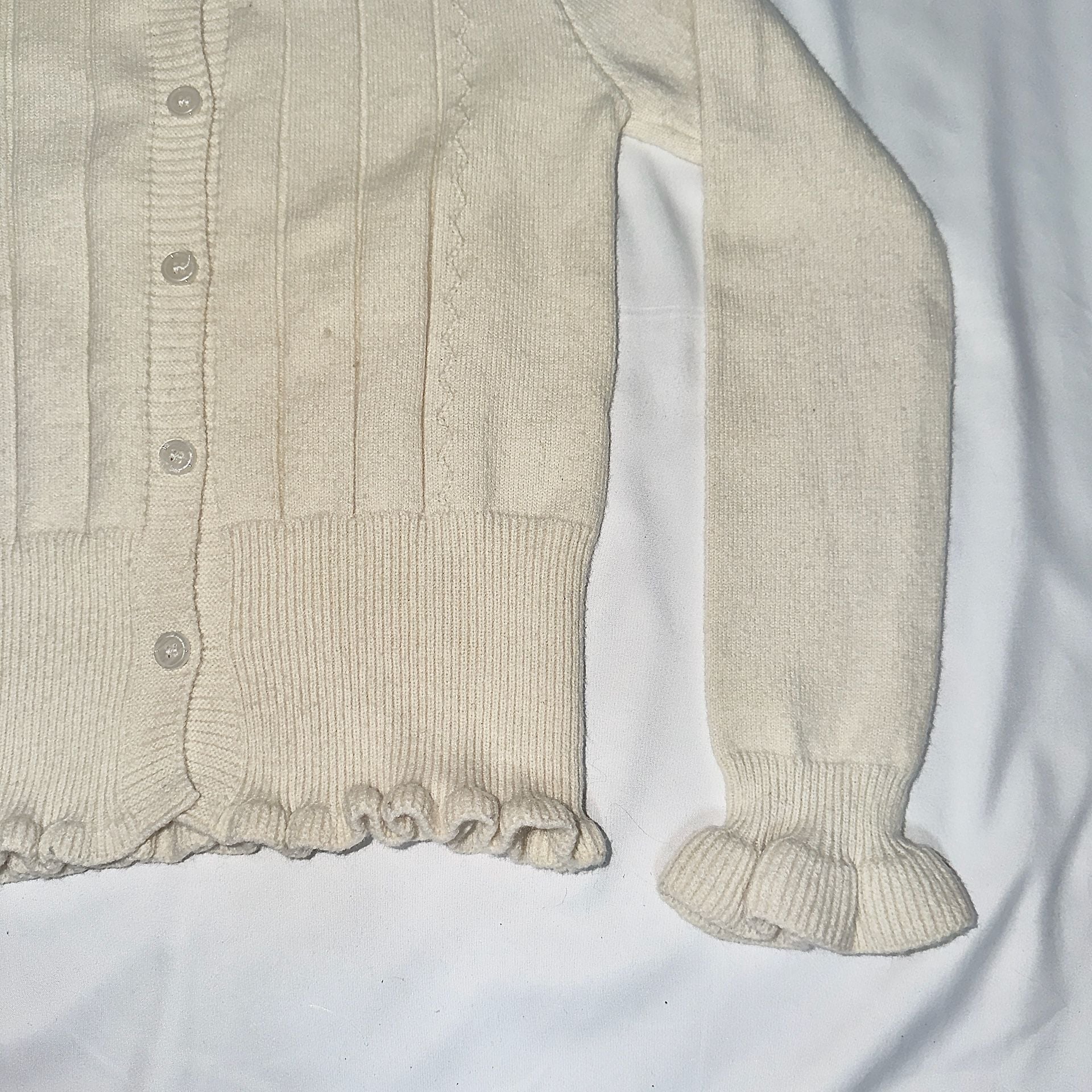 Shetland Virgin Wool Knit Button-Up Cardigan Sweater Cream White Ruffle Cuffs 6