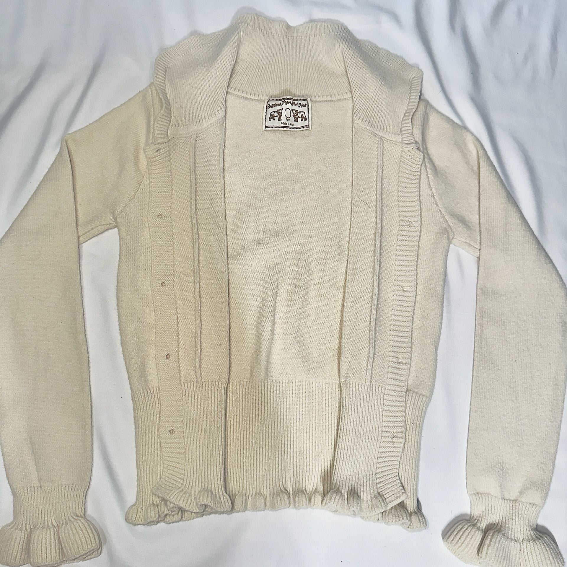 Shetland Virgin Wool Knit Button-Up Cardigan Sweater Cream White Ruffle Cuffs 7