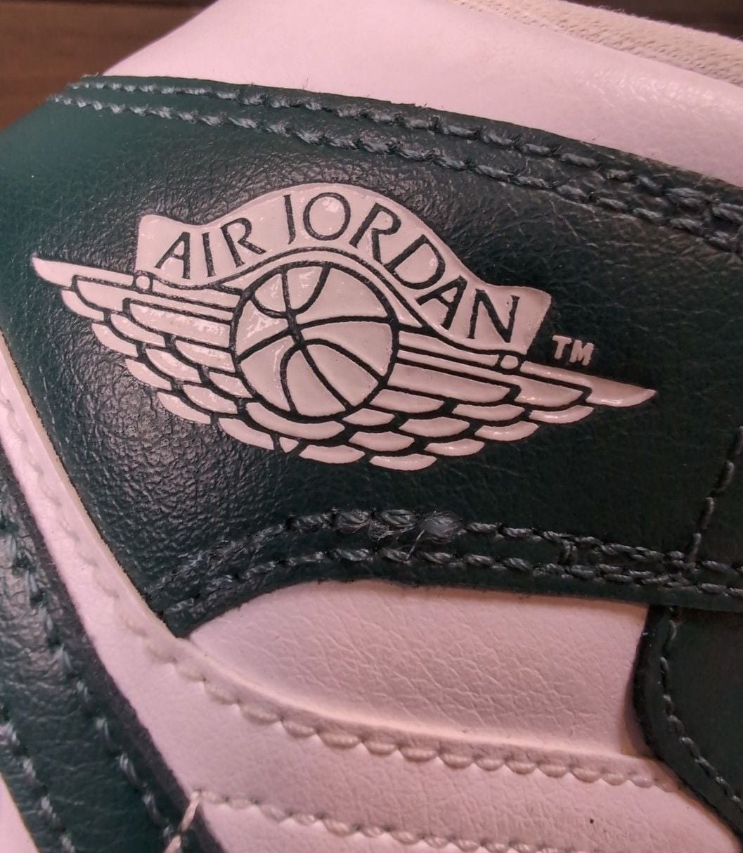 Nike Air Jordan 1 Mid SE White/Oxidized Green-Sail Women's 5.5/Youth 4 11