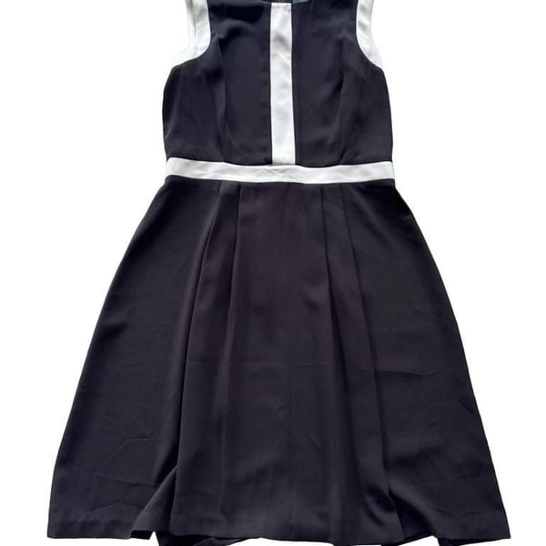 Lauren Ralph Lauren Black and White Sleeveless Dress Size 4