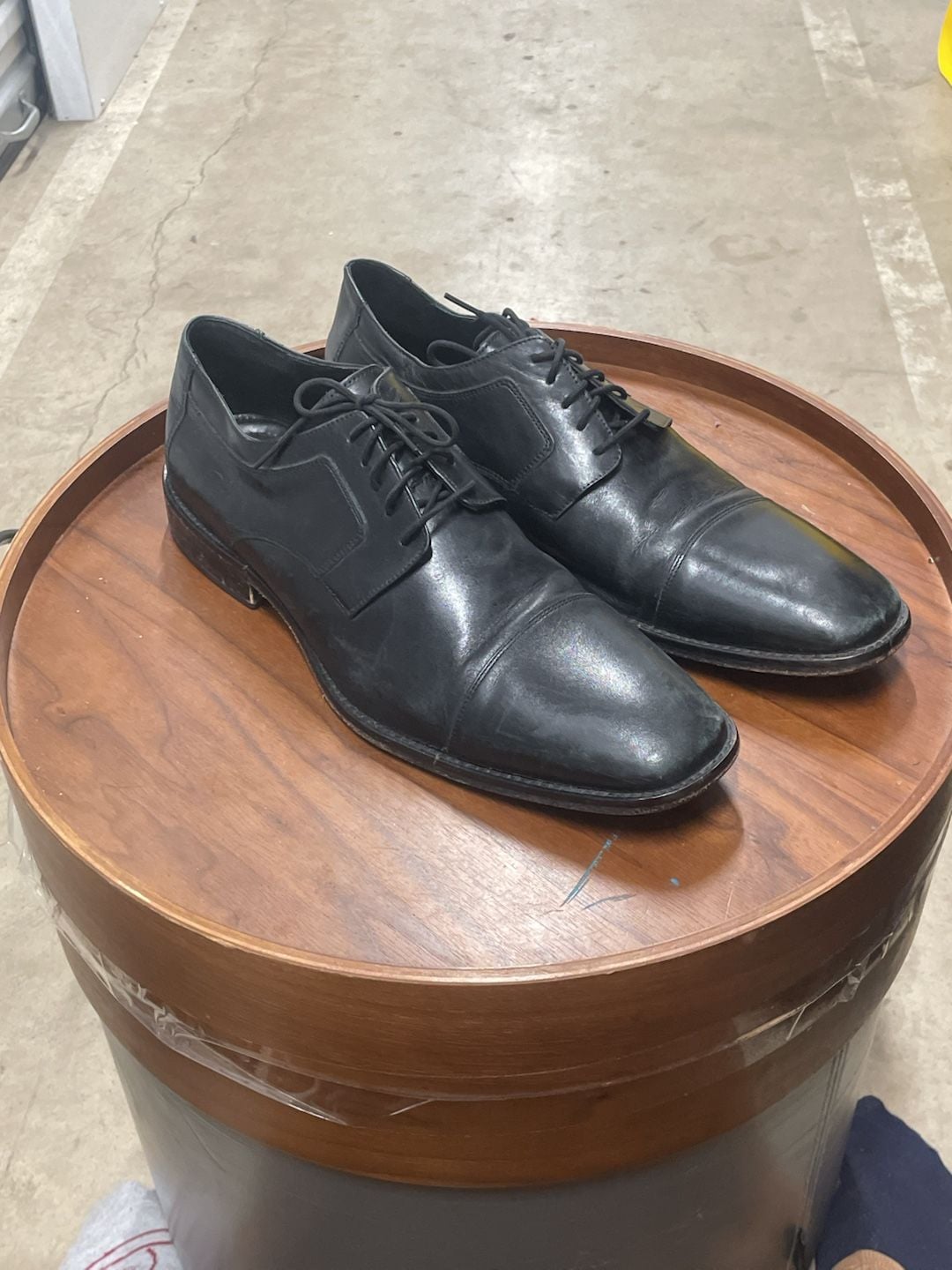 J. Murphy by Johnston & Murphy Black Leather Cap Toe Oxford Shoes 3