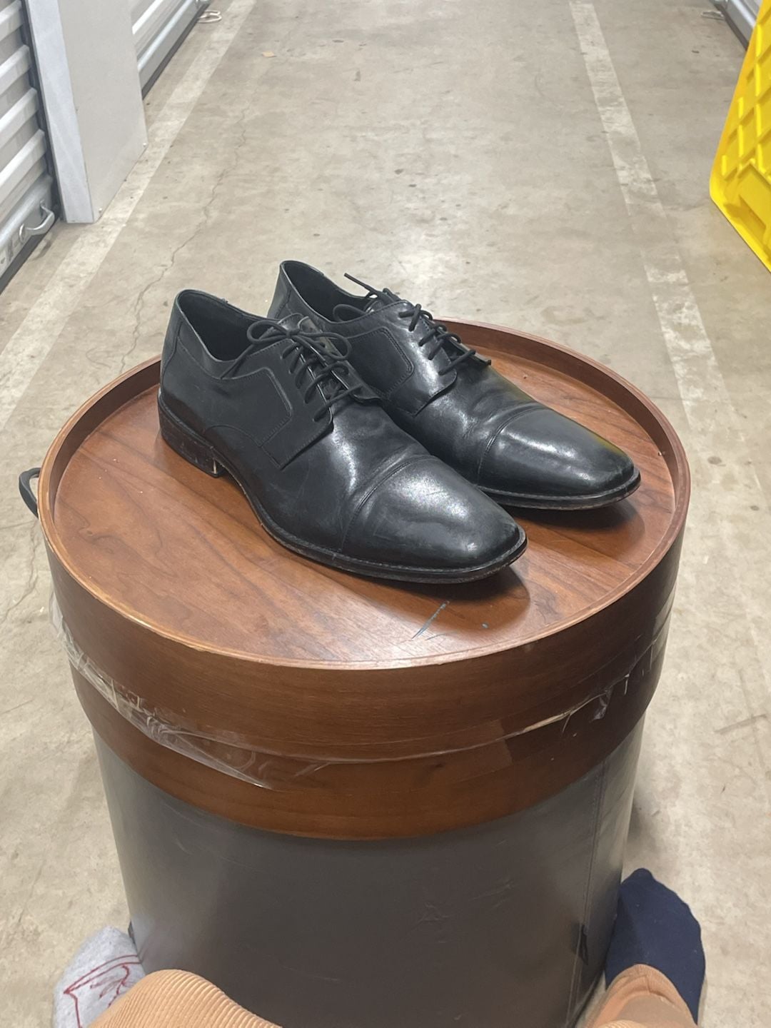 J. Murphy by Johnston & Murphy Black Leather Cap Toe Oxford Shoes 4