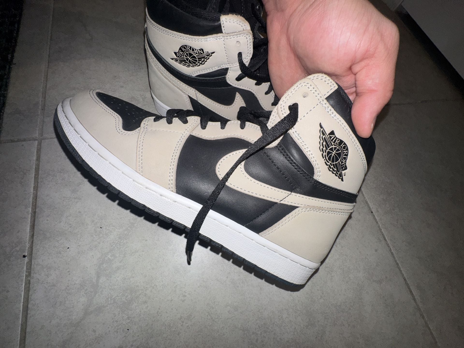 Air Jordan 1 Retro High OG 'Shadow 2.0' (555088-035) 6