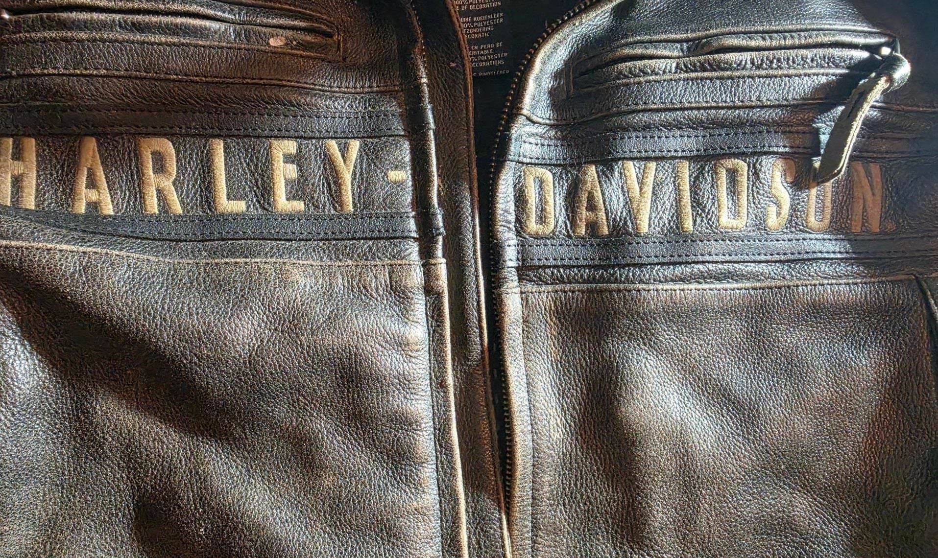 Harley-Davidson Vintage Distressed Brown Leather Motorcycle Jacket with Chest Logo 5