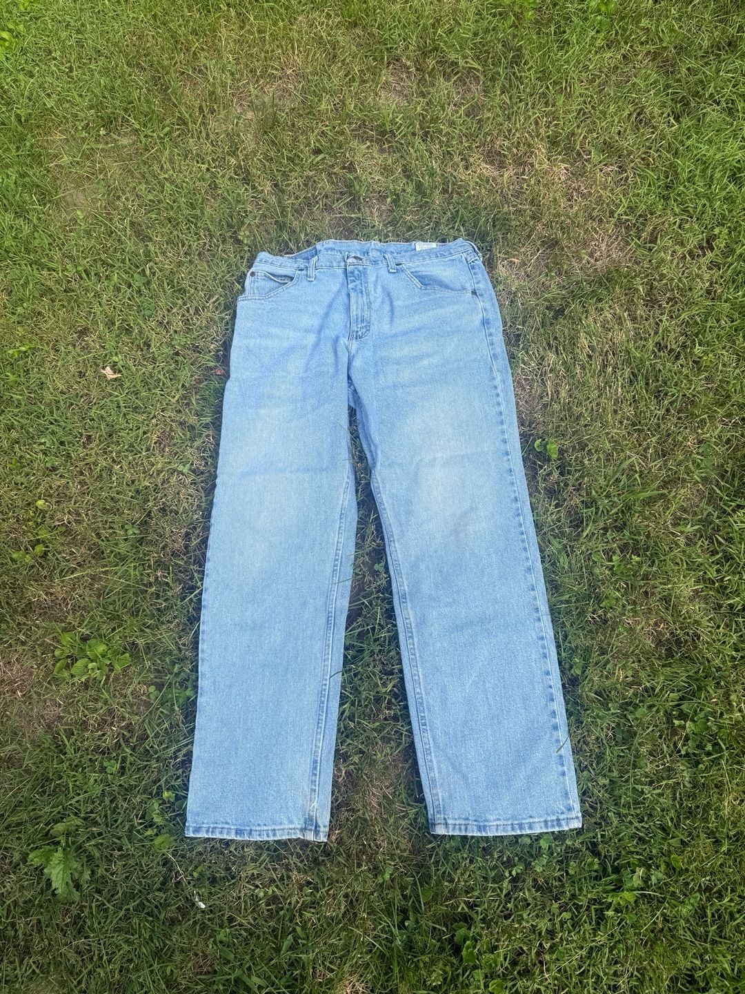 Wrangler Men's Light Wash Straight Leg Denim Jeans Size 34x30 2