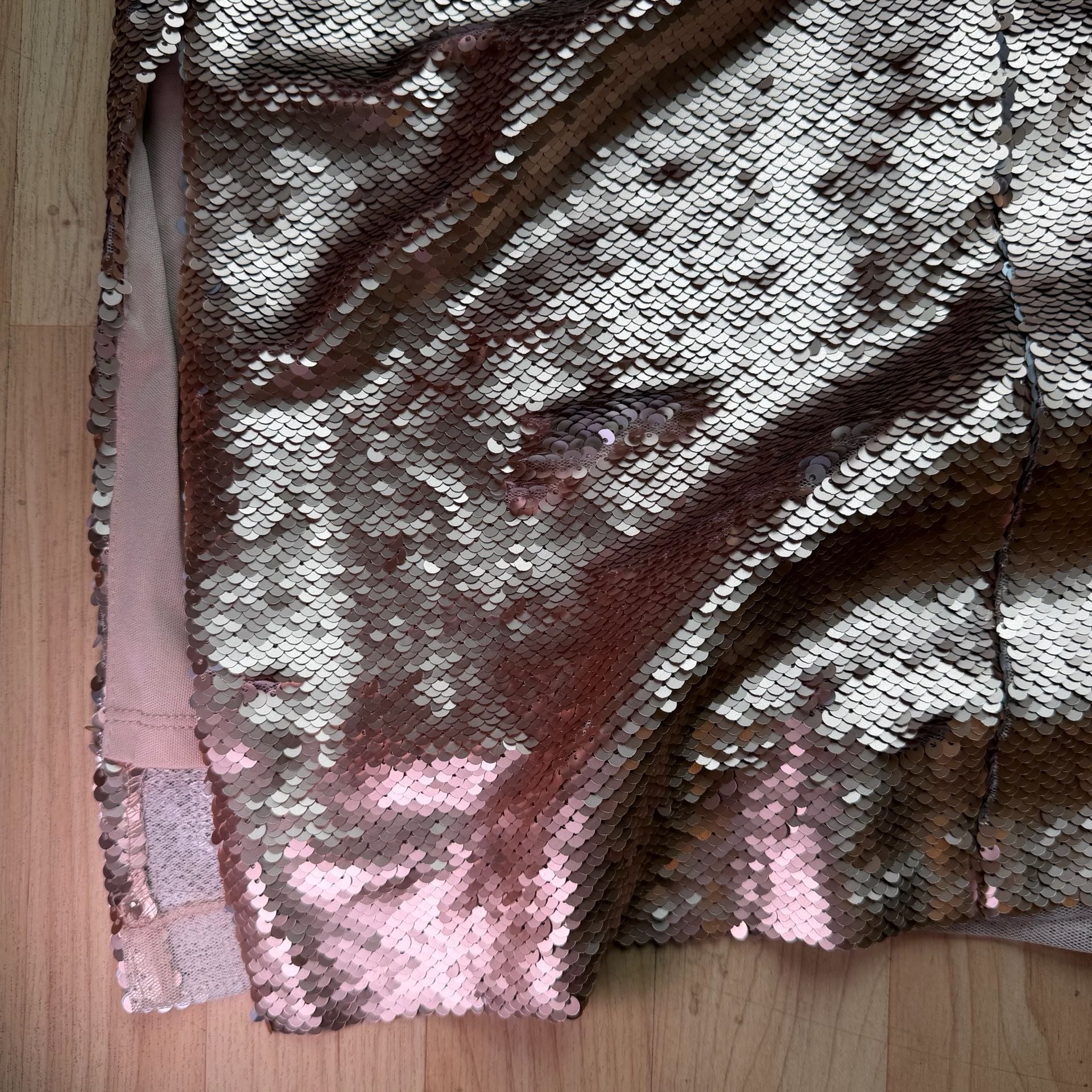 Alexis Armor Rose Gold Sequin Halter Dress Size 4 8