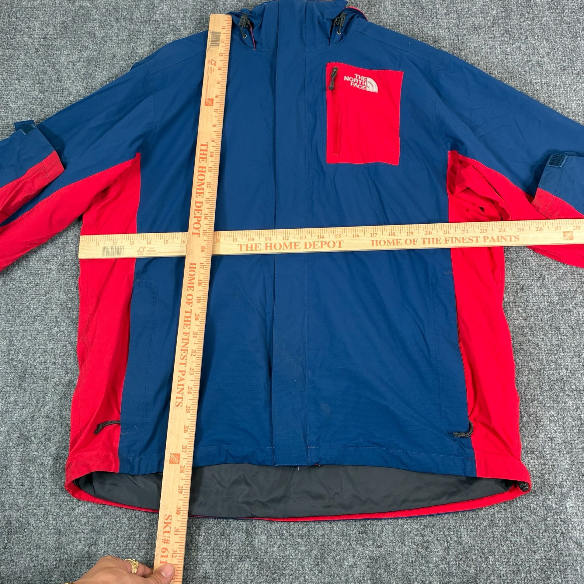 The North Face HyVent Blue and Red Hooded Jacket 7