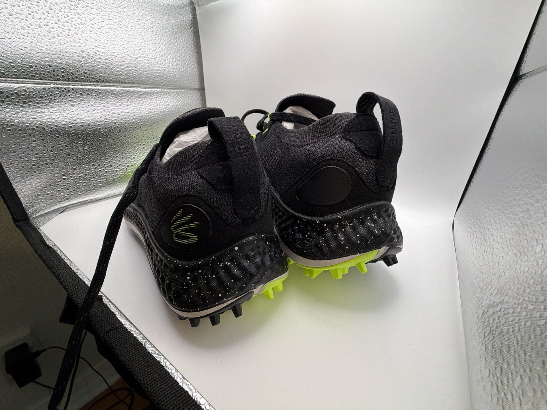 Under Armour Charged Curry SL Spikeless Golf Shoes Black Ash Lime 7