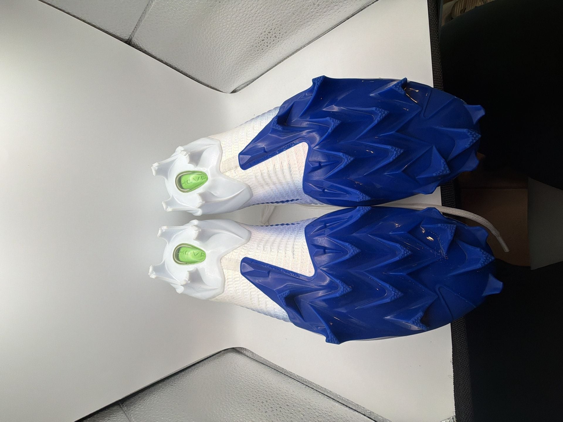 Under Armour Blur Pro Men's Football Cleats White Blue Size 10.5 9