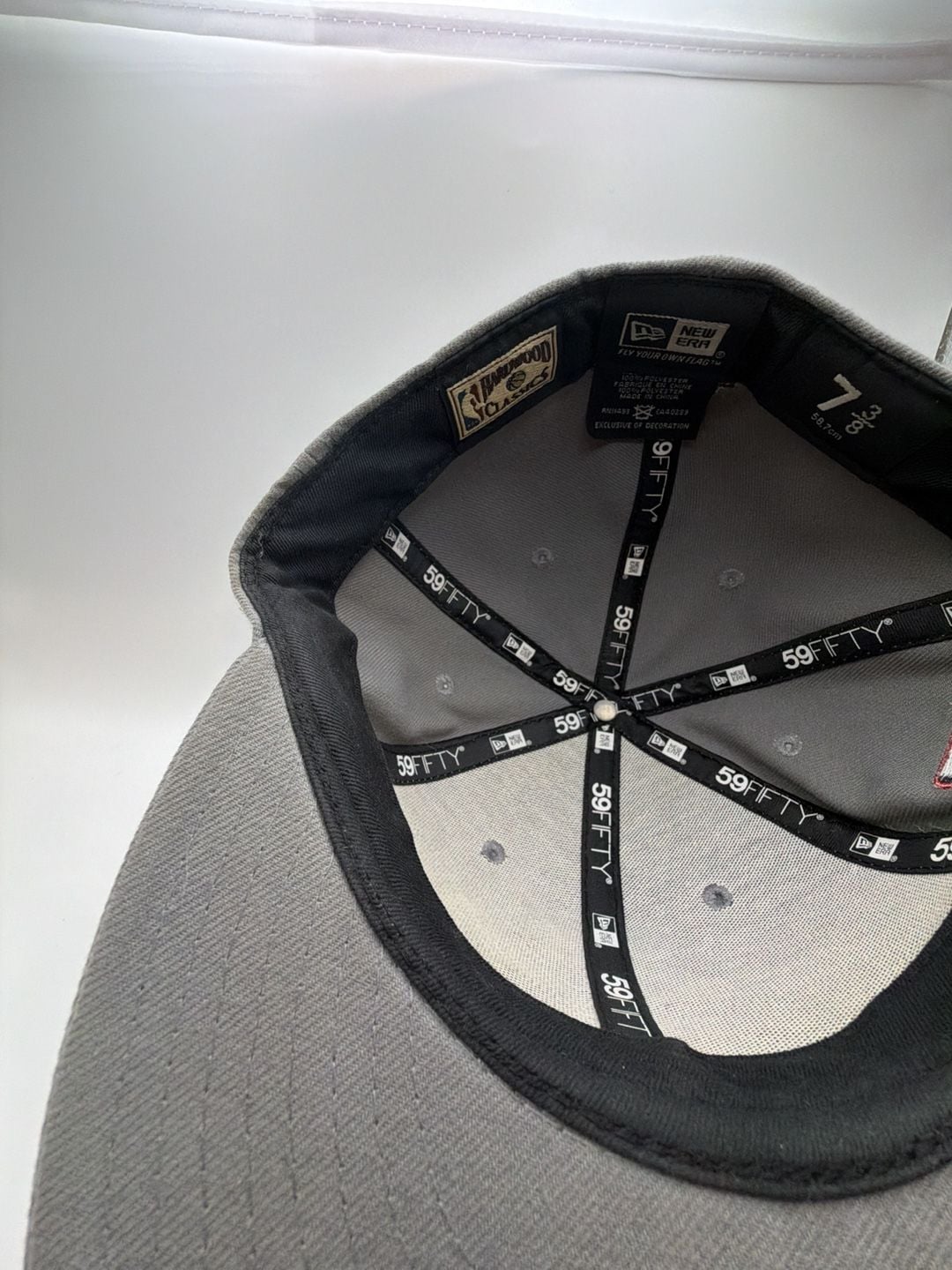New Era Toronto Raptors Hardwood Classics 59FIFTY Fitted Gray Hat Size 7 3/8 8