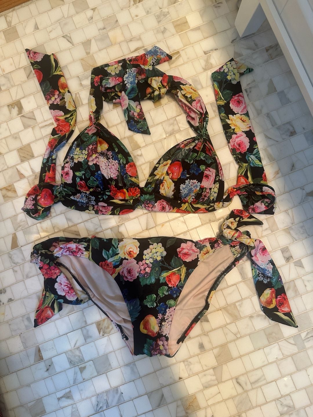 Seafolly floral bikini Beautiful and stylish... 2