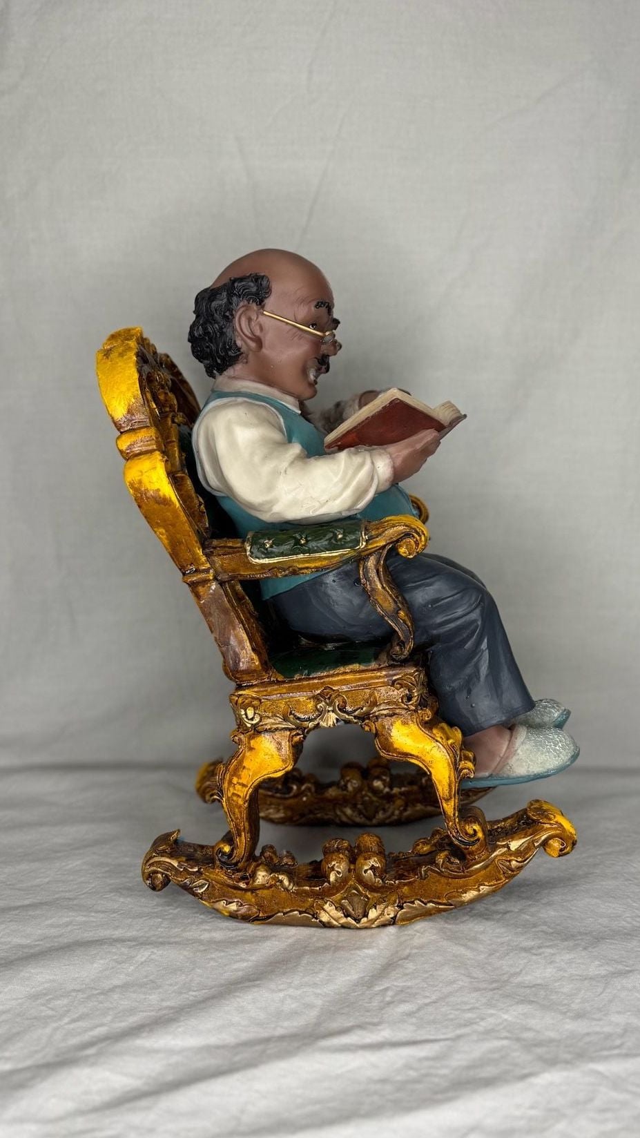 Vintage American Elderly Grandfather Reading a Book in Rocking Chair Figurine 2