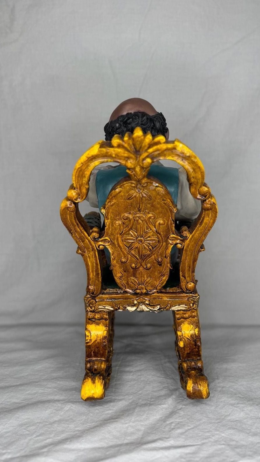Vintage American Elderly Grandfather Reading a Book in Rocking Chair Figurine 3