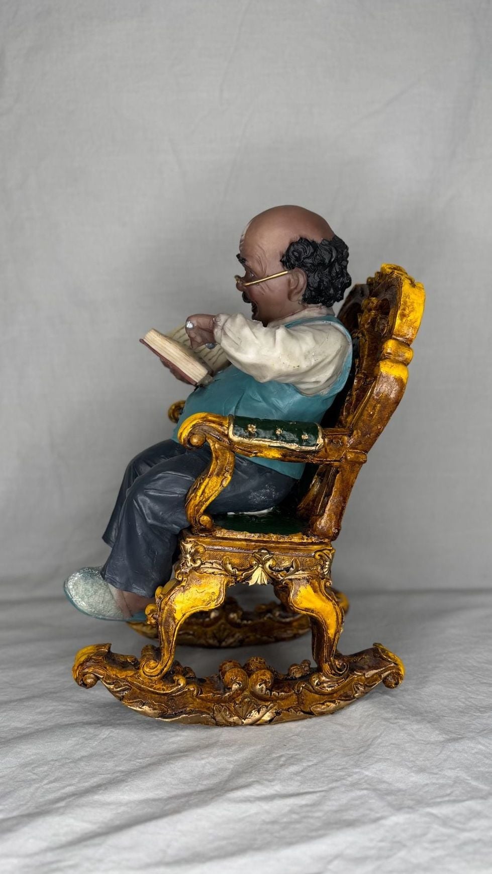 Vintage American Elderly Grandfather Reading a Book in Rocking Chair Figurine 5