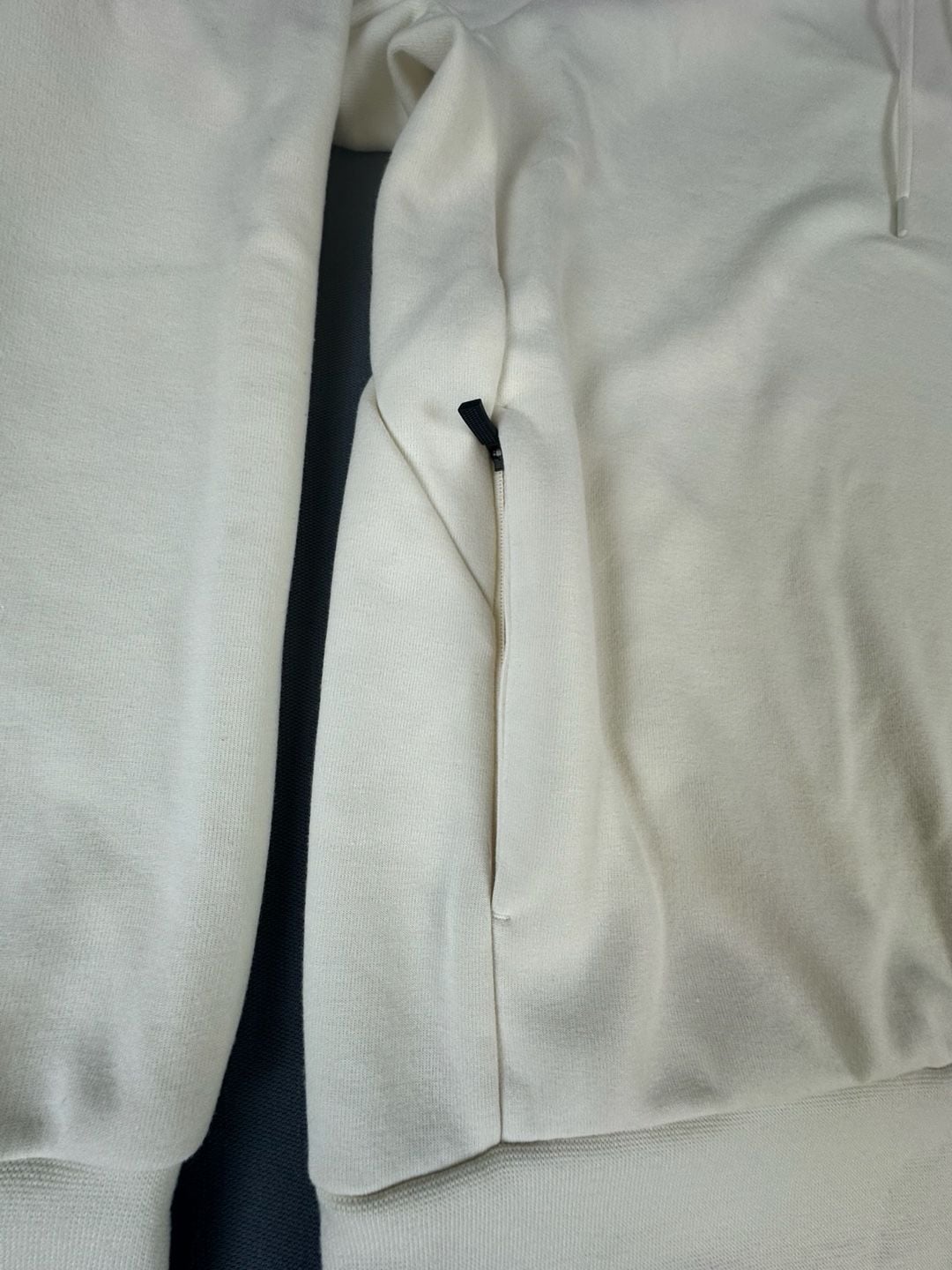 Nike Dri-Fit Mini Swoosh Cream Pullover Hoodie Men's Size Medium 5