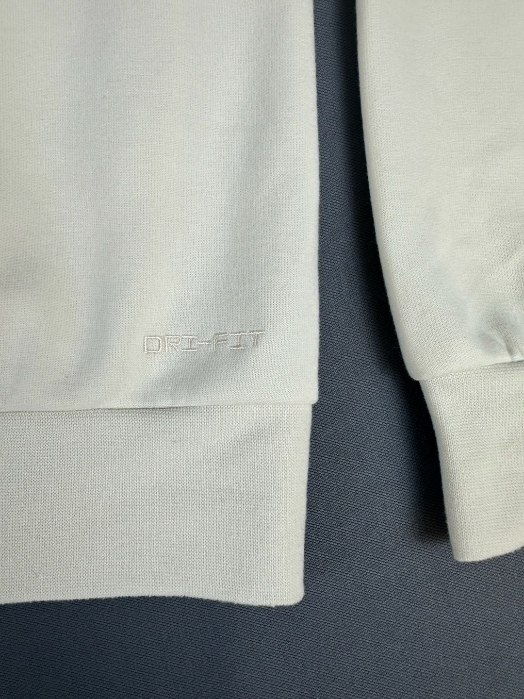 Nike Dri-Fit Mini Swoosh Cream Pullover Hoodie Men's Size Medium 12