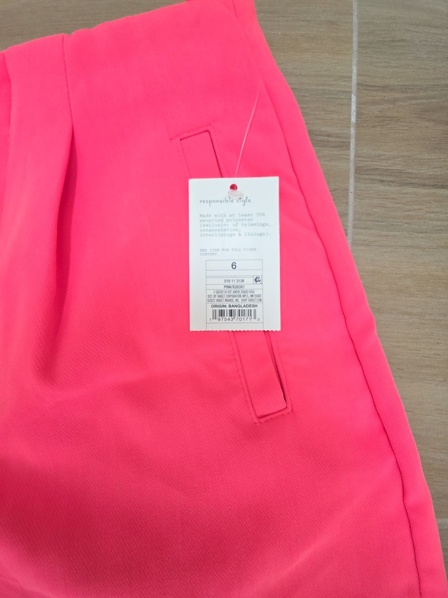 A New Day Women Neon Pink Midi Shorts Size 6 3