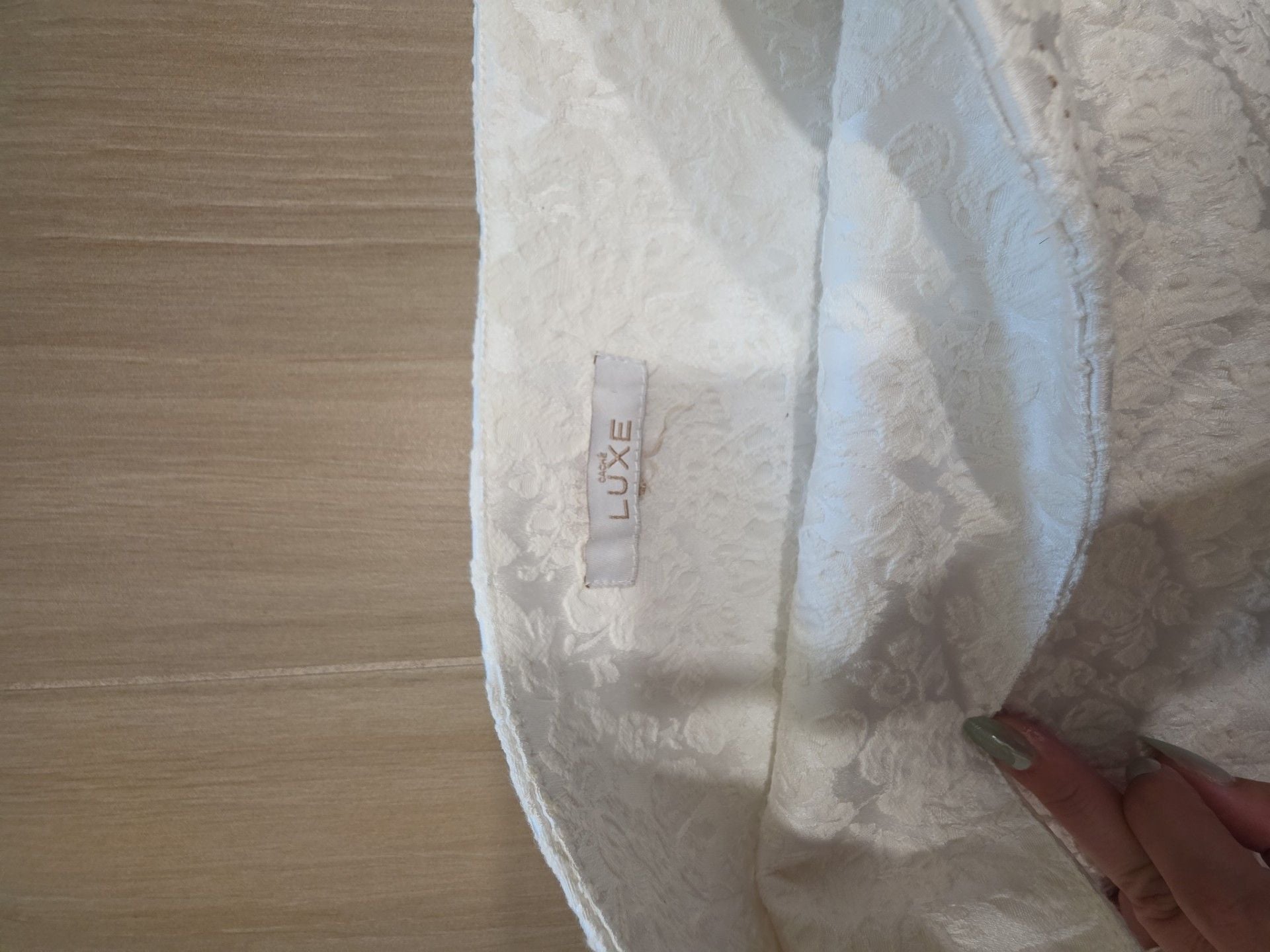Cache Luxe White Floral Lace Pleated Hem Mini Skirt 3