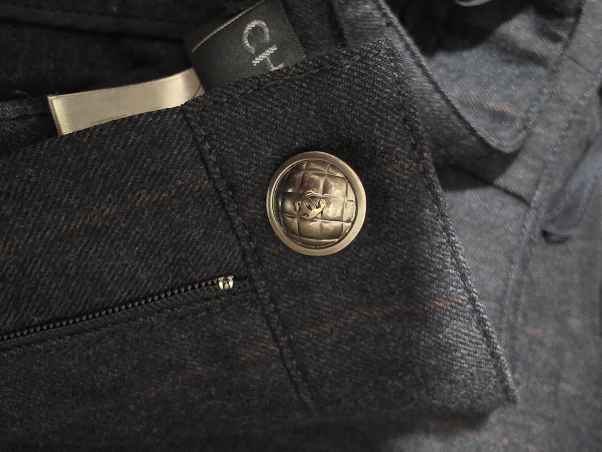 Product thumbnail 6