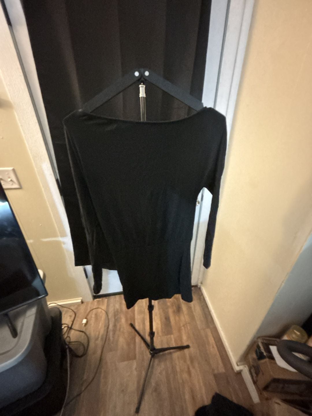 Wild Fable Black Off Shoulder Long Sleeve Cinch Waist Top 4