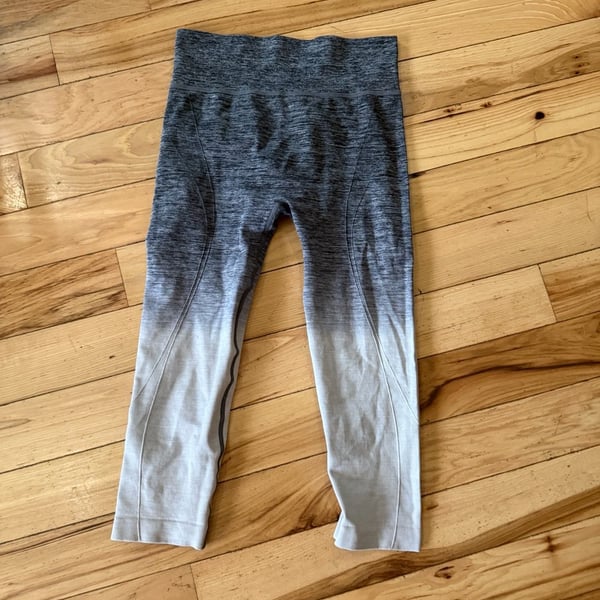Kathy Gray Ombre Space Dye Capris Style SL01 Capri Size Small