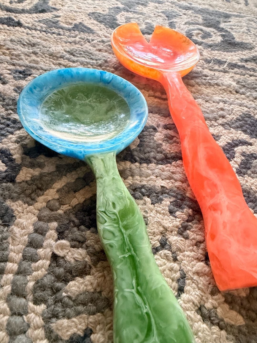GAURI KOHLI Hawaii Salad Servers 2 Piece Set 4