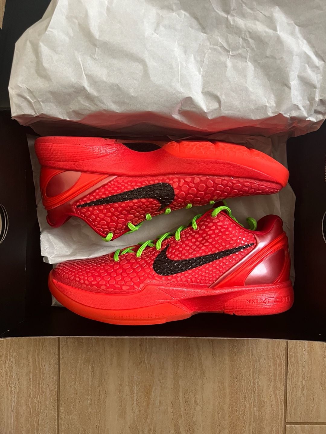 Nike Zoom Kobe 6 Protro Reverse Grinch Basketball Shoes Size 8.5 3