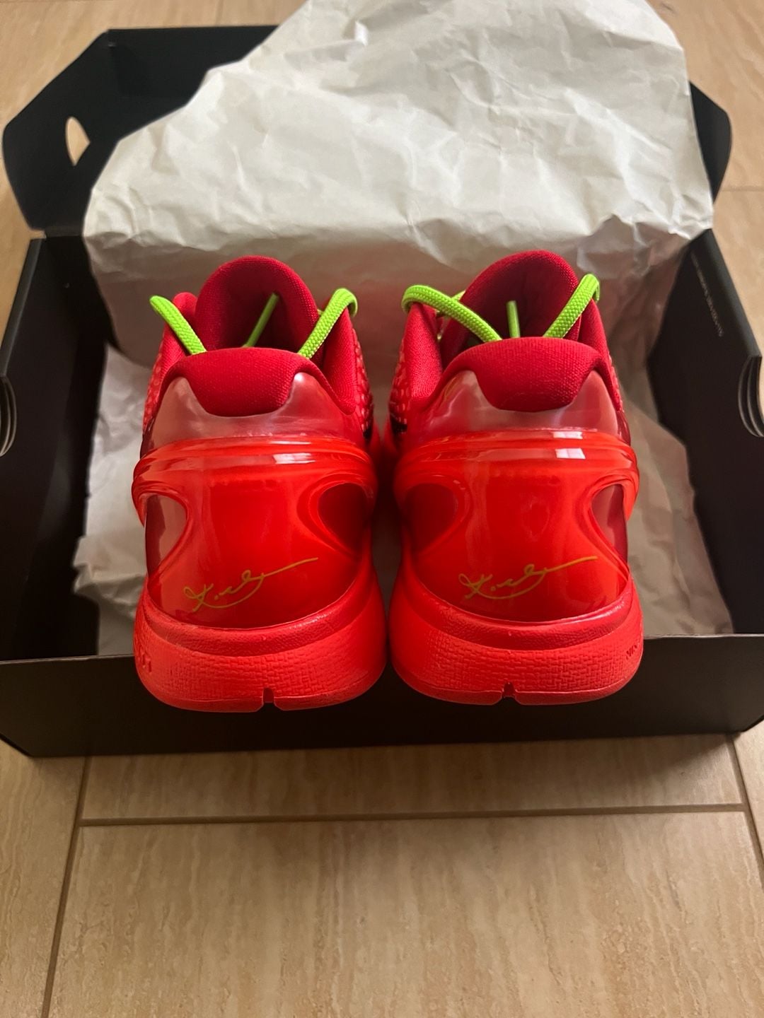 Nike Zoom Kobe 6 Protro Reverse Grinch Basketball Shoes Size 8.5 7