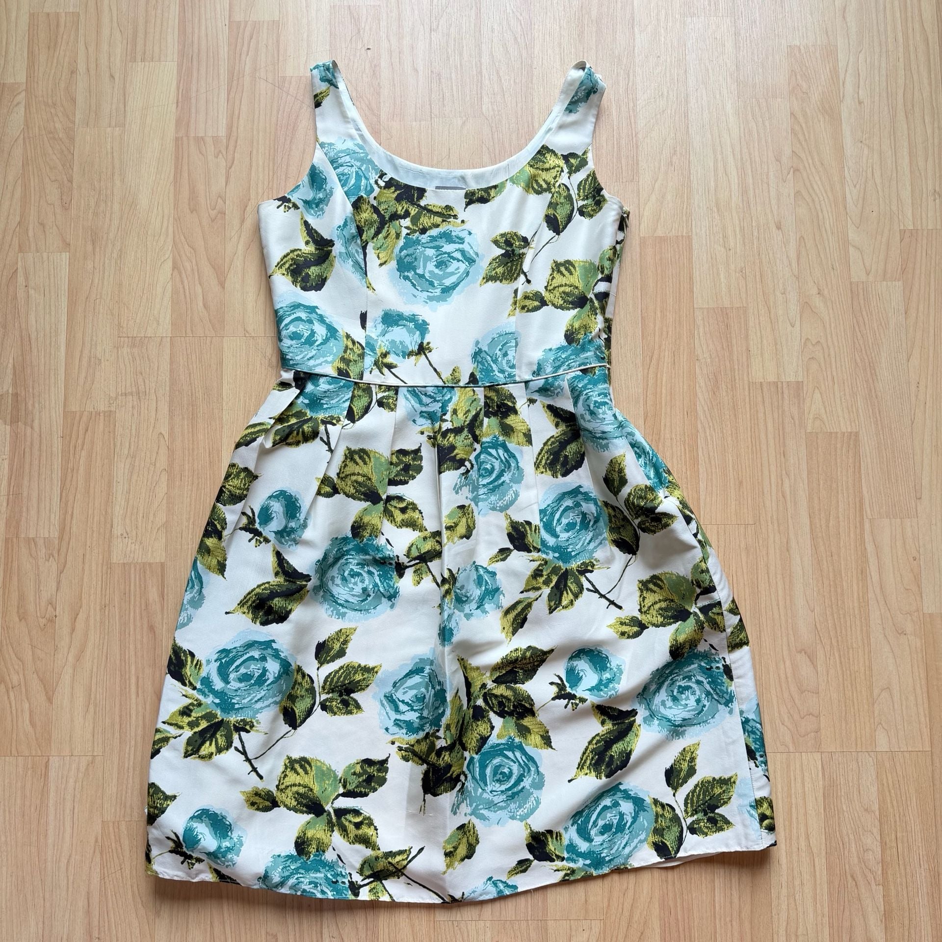 Ann Taylor Green Blue Floral Sleeveless Silk Knee Length Silk Dress Size 8P 2