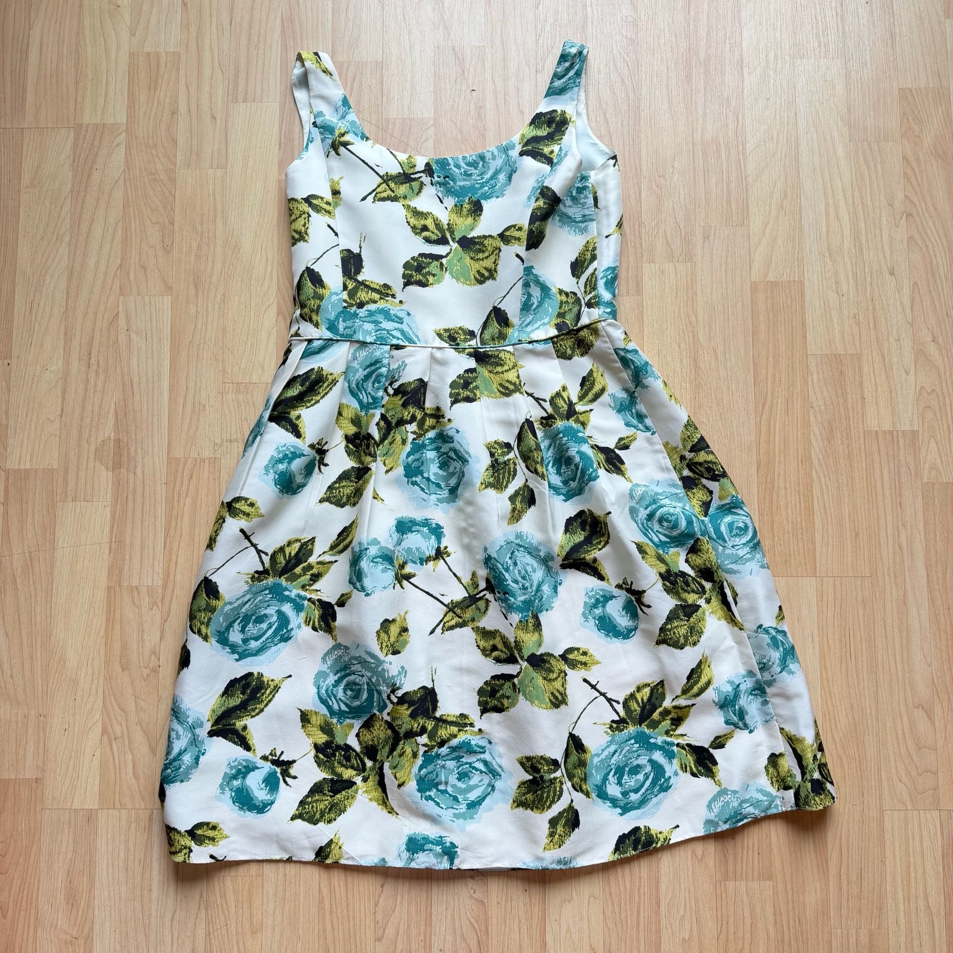 Ann Taylor Green Blue Floral Sleeveless Silk Knee Length Silk Dress Size 8P 6
