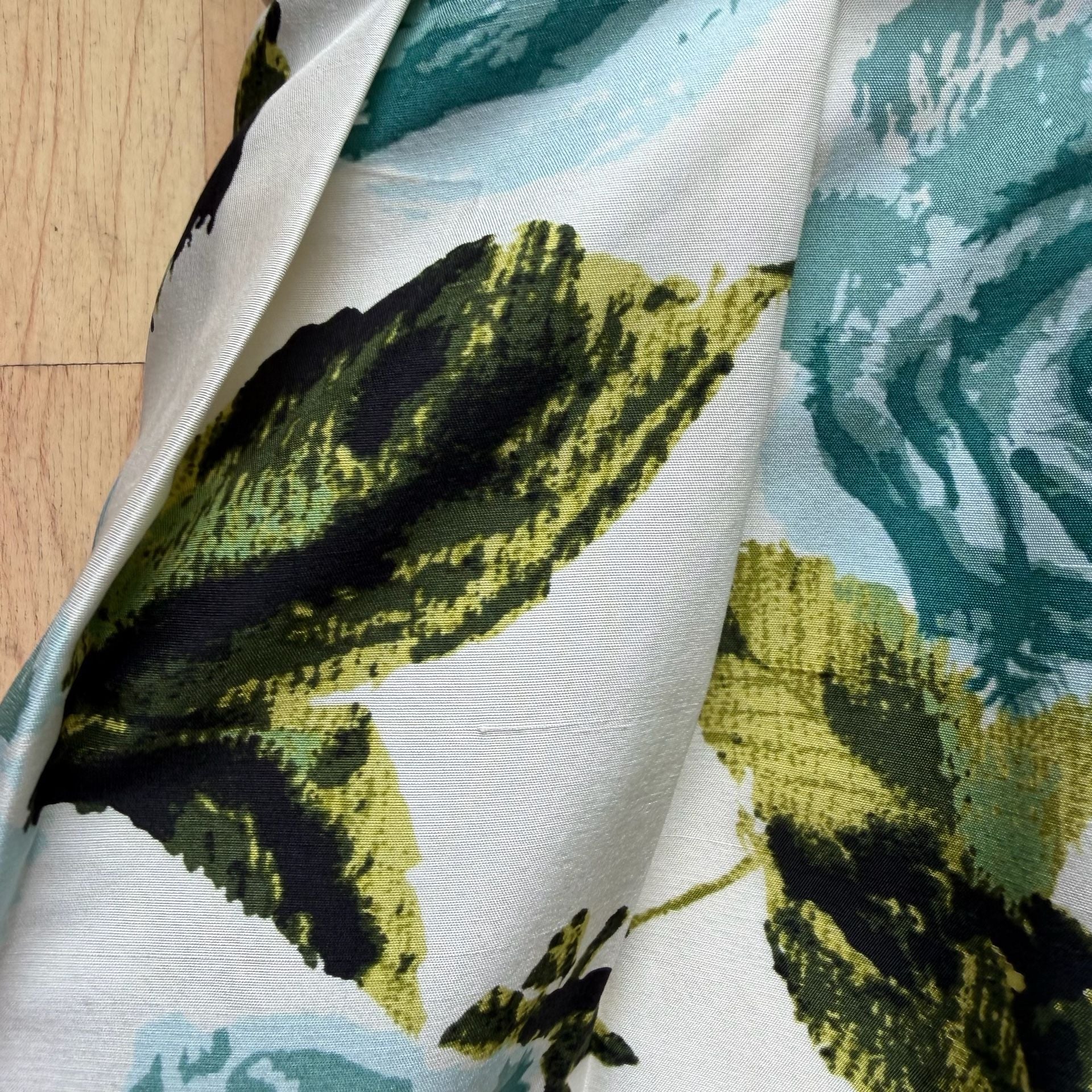 Ann Taylor Green Blue Floral Sleeveless Silk Knee Length Silk Dress Size 8P 9