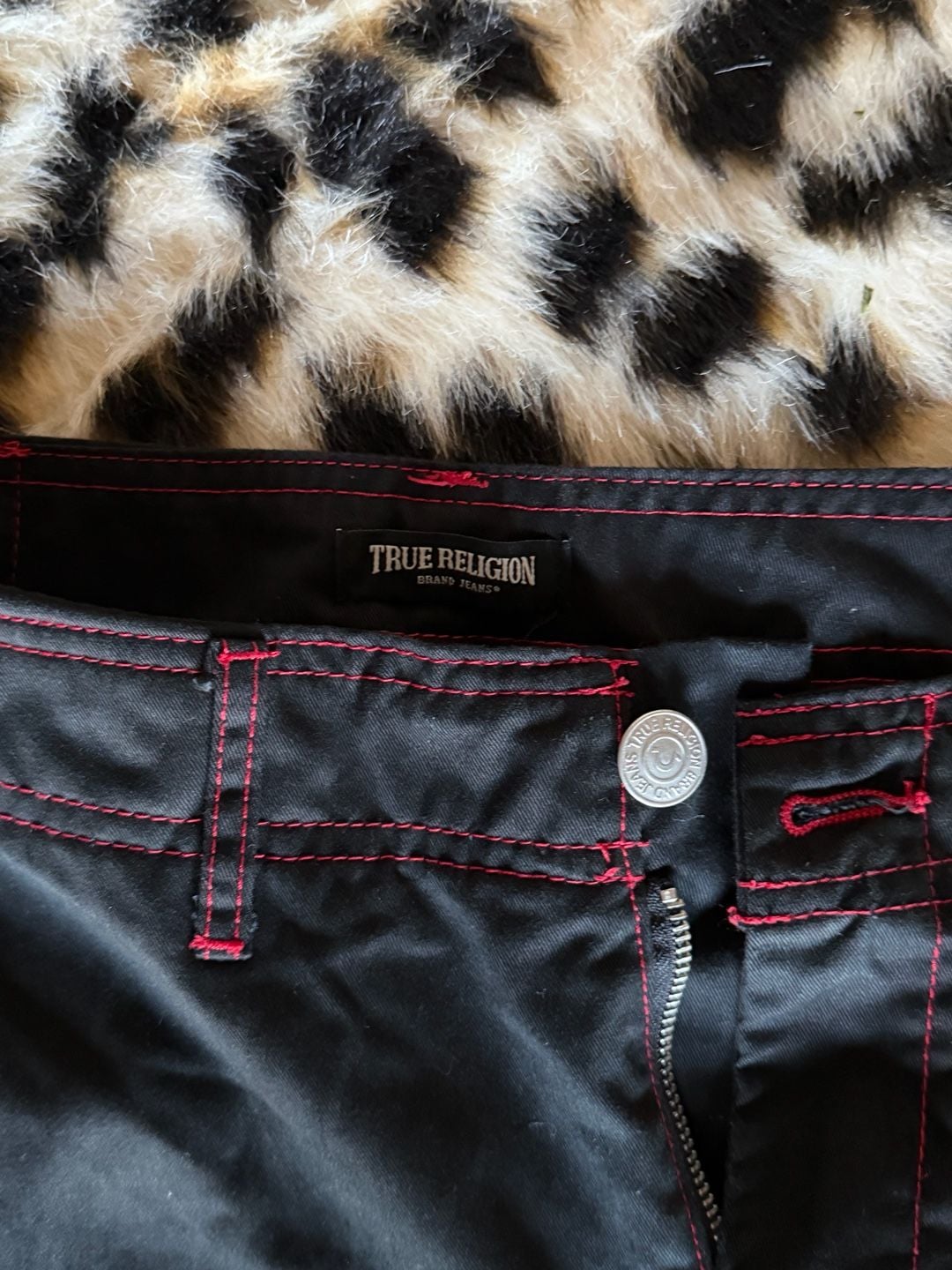True Religion Black Cargo Pants with Red Contrast Stitching Size 34 3