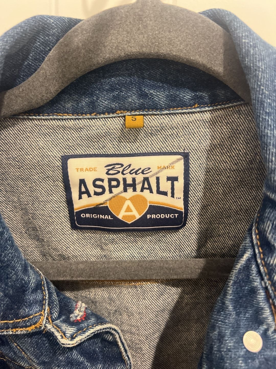 Blue Asphalt Dark Wash Denim Trucker Jacket Size S 3