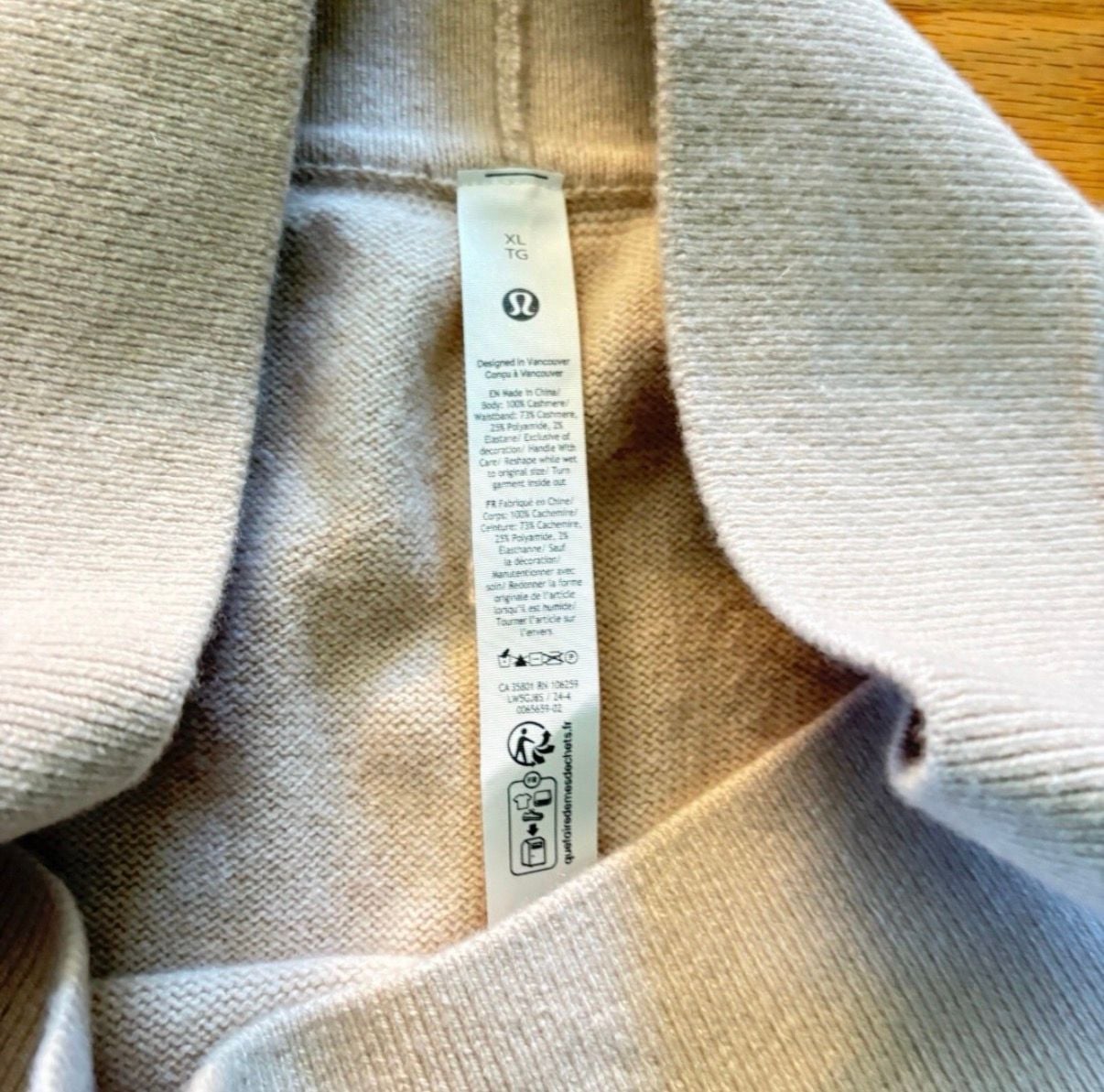 Lululemon Cashmere Straight Leg Pant 6