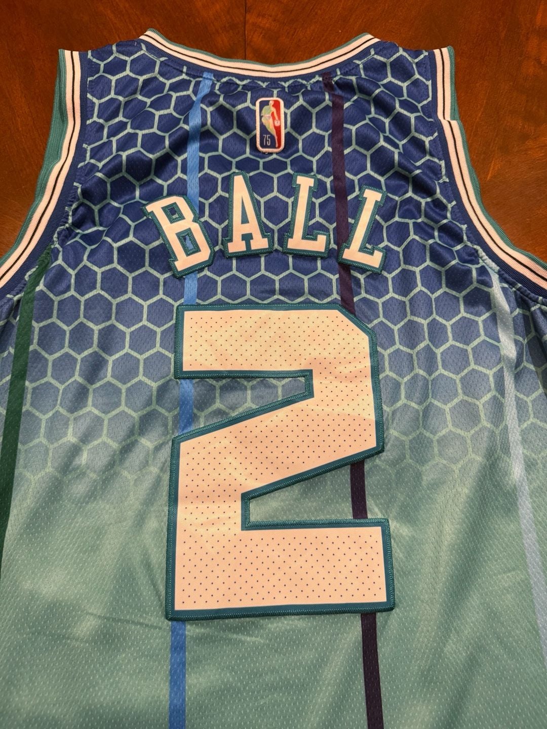 LaMelo Ball #2 Charlotte Hornets City Edition Swingman Jersey Size 50 2
