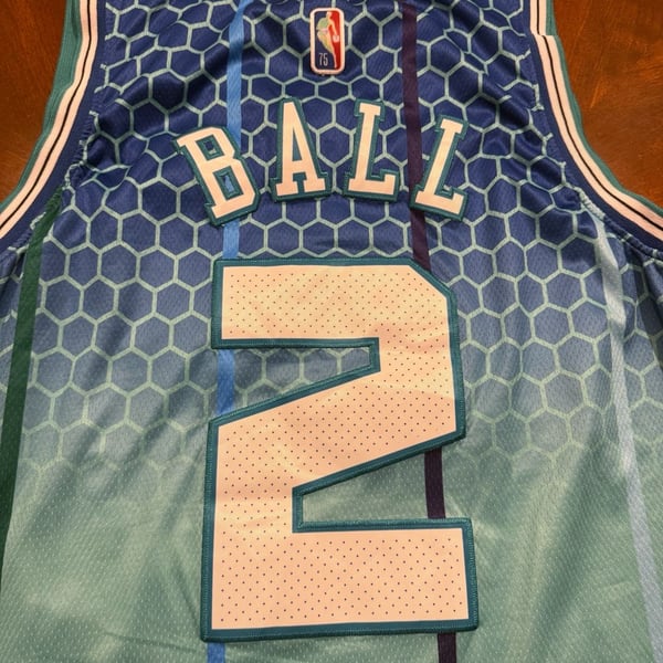 LaMelo Ball #2 Charlotte Hornets City Edition Swingman Jersey Size 50