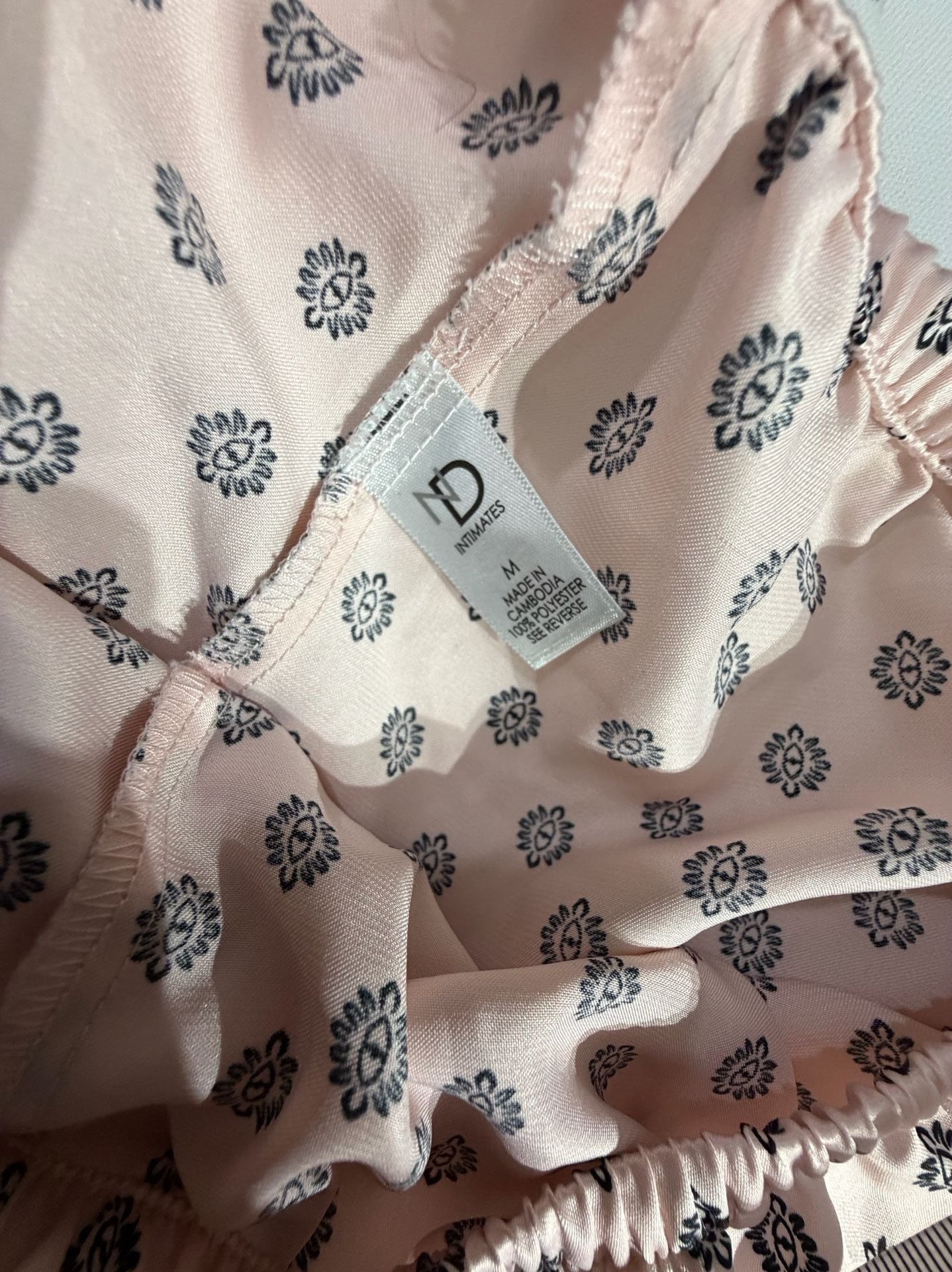 ND Intimates Pink Evil Eye Print Satin Pajama Set Shirt Shorts Womens M 4