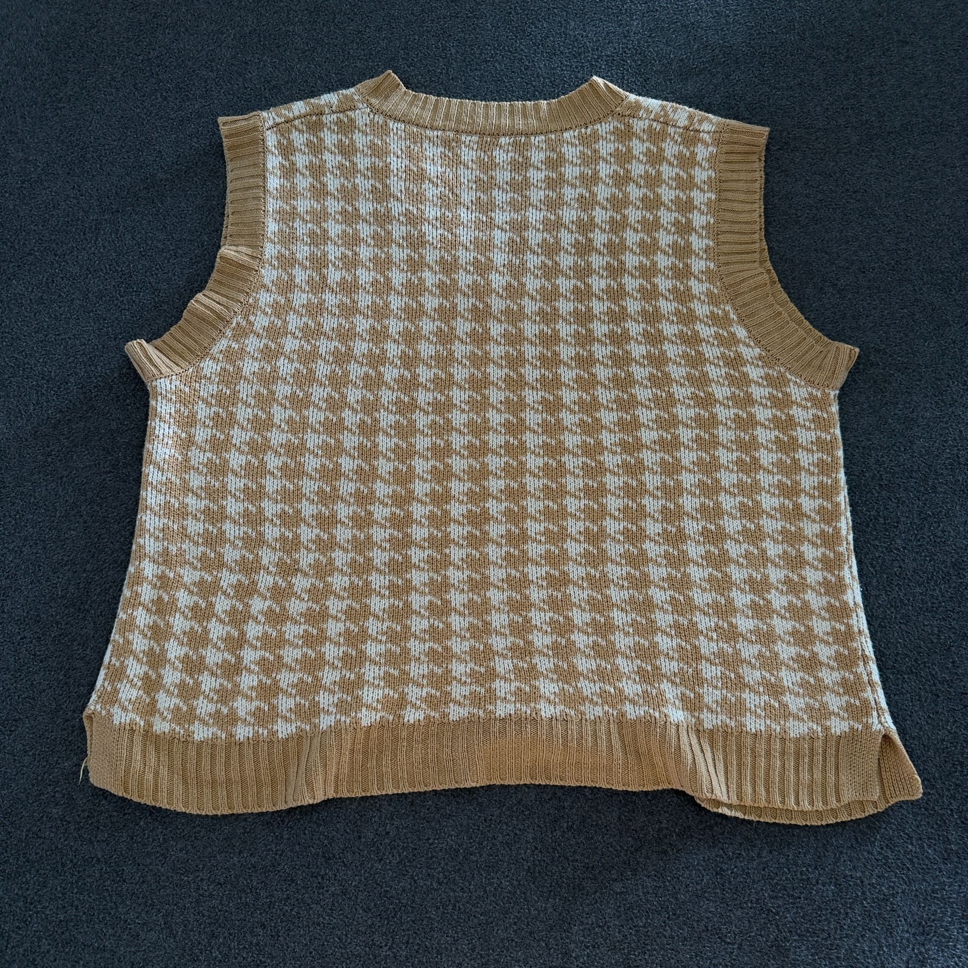 Unbranded Women's Brown and White Houndstooth V-Neck Knitted Sweater Vest Size M 3