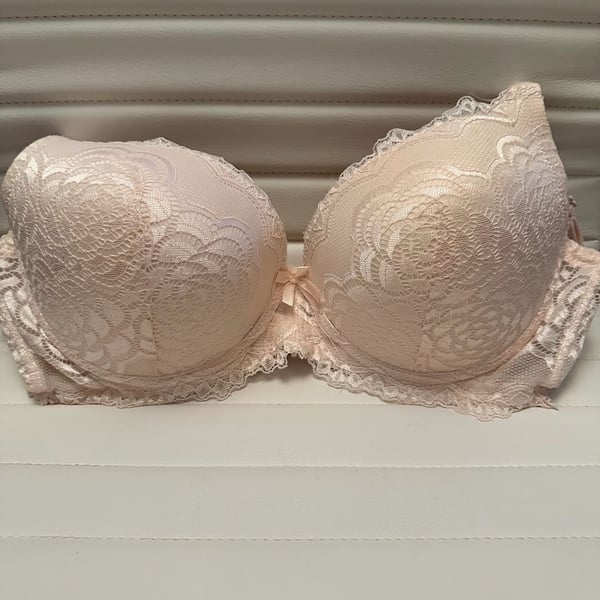 Rene Rofe Floral Lace Underwire Padded Bra Size 38C