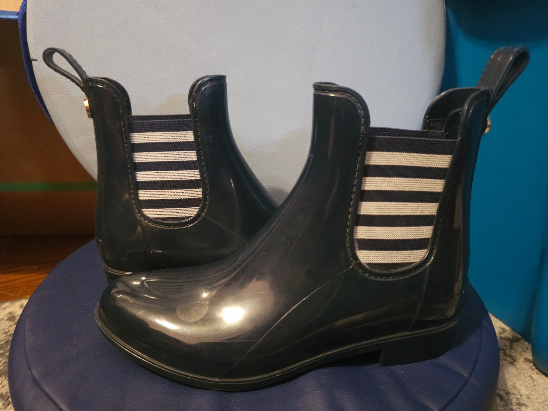 London Fog Women's Typhoon Double-Gore Ankle Rain Boot Size 6 Black Striped 2